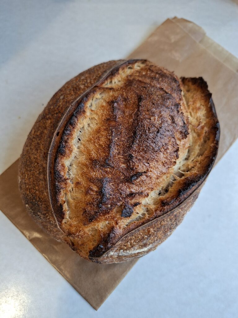 Desembrood wit