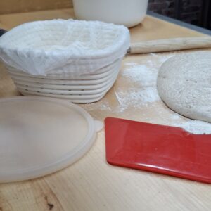 Hoofdtrefwoorden: zuurdesemworkshop Geldermalsen zuurdesembrood bakken workshop workshop zuurdesem Betuwe brood bakken workshop Voedselbos Lingehout ambachtelijk brood bakken cursus